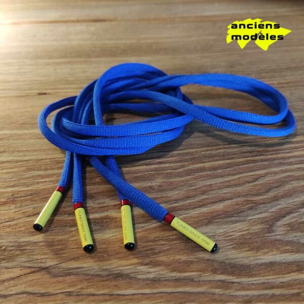Paire de lacet bleu embouts jaune (ancien modèle)