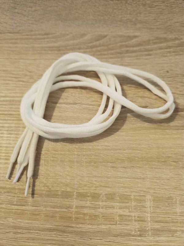 Paire de lacets blancs