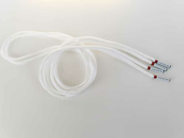 Paire de lacet blanc embouts blanc