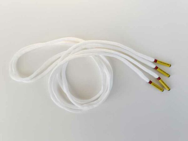 Paire de lacet blanc embouts jaune