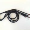 Paire de lacet noire embouts blanc