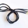 Paire de lacet noir embouts doré