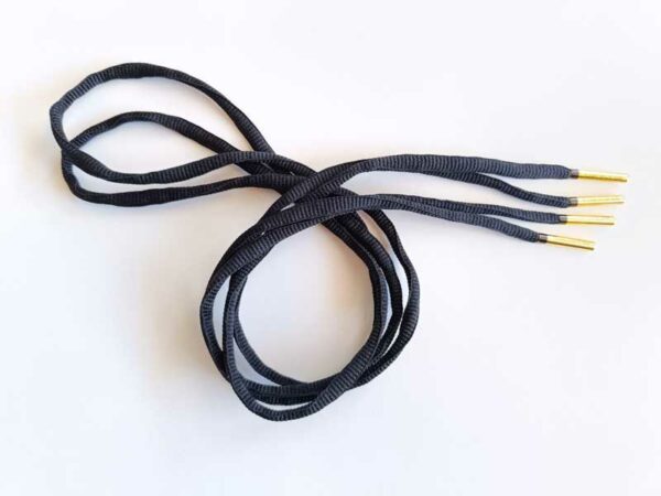 Paire de lacet noir embouts doré
