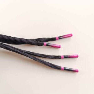 Paire de lacet noire embouts Pink-fade