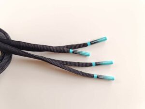 Paire de lacet noire embouts Aqua-fade